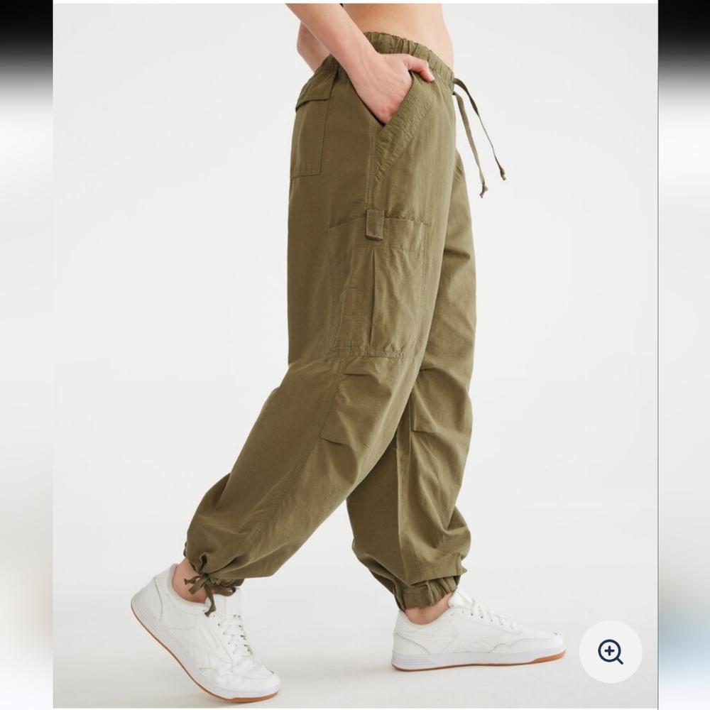 Aeropostale M Parachute Cargo Pants in Dark Brown AD-1520
